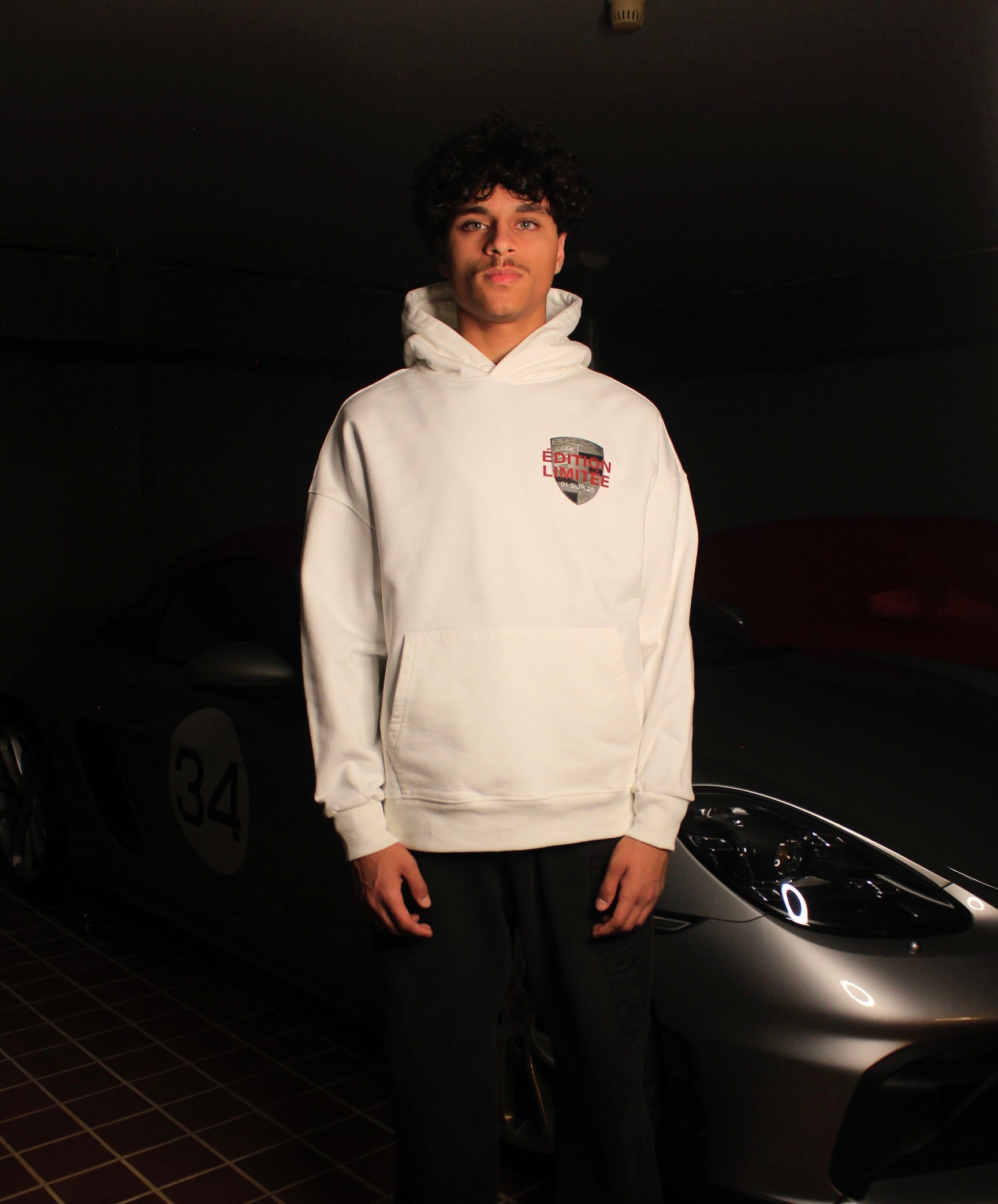 Élan Rouge Hoodie - White